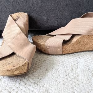 Lucky Brand strappy Wedges nude Sandals cork 8.5